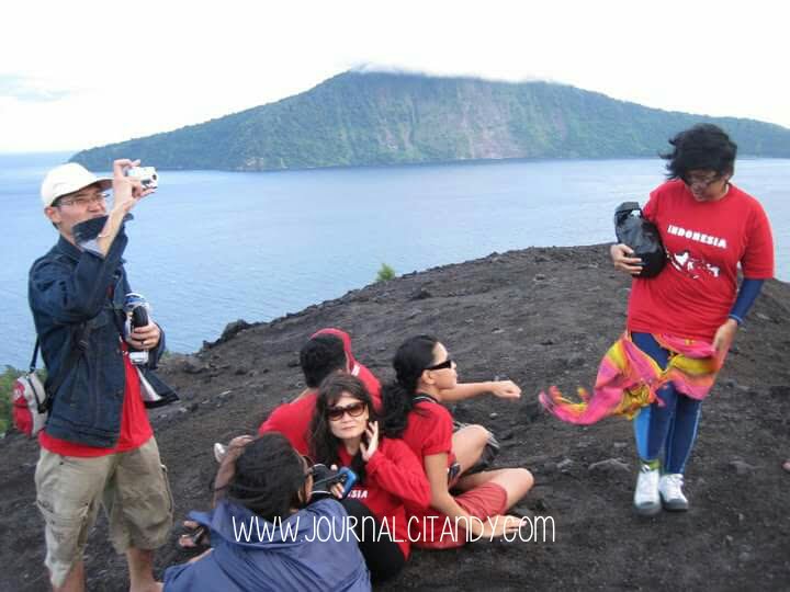Traveling Gunung Anak Krakatau